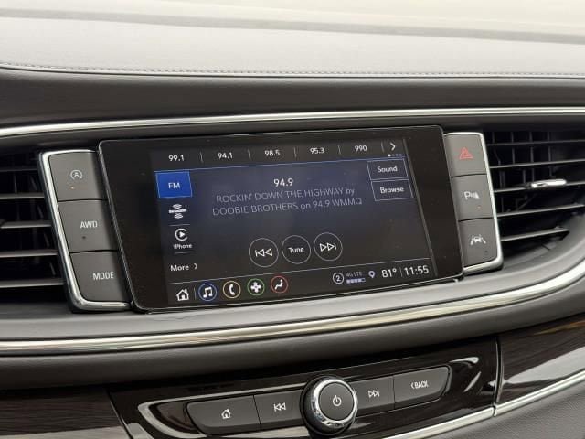 Used 2022 Buick Enclave Essence w/ Experience Buick Package AWD/4WD image 26