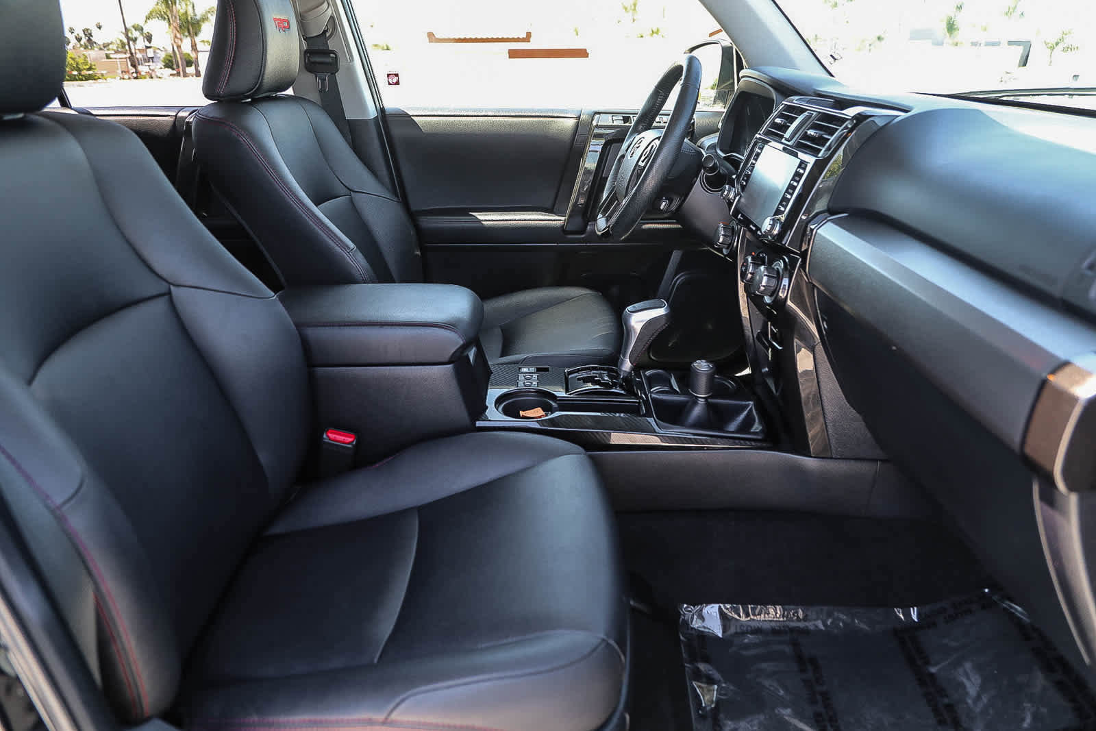 Used 2020 Toyota 4Runner TRD Off-Road Premium w/ Moonroof Package AWD/4WD image 16