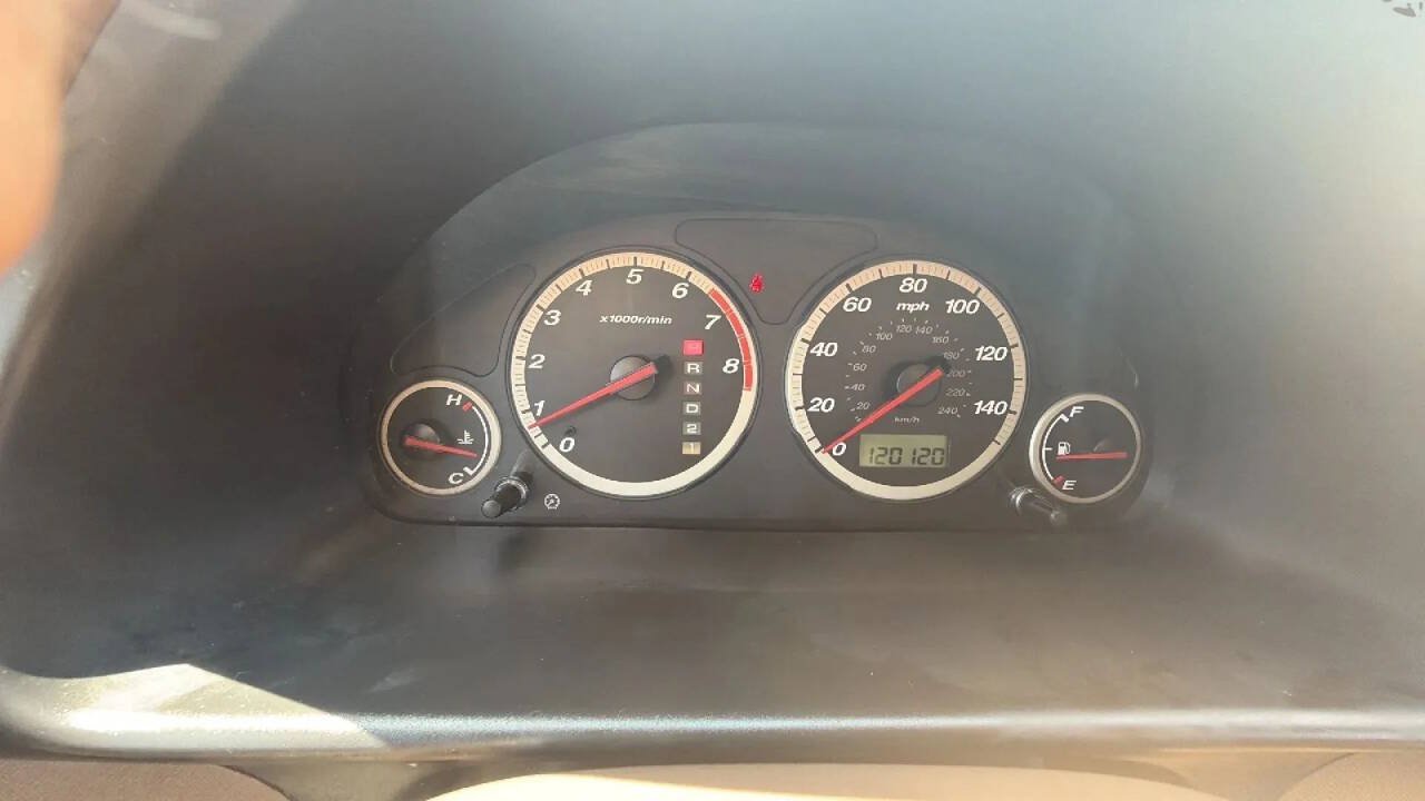 Used 2004 Honda CR-V EX image 10