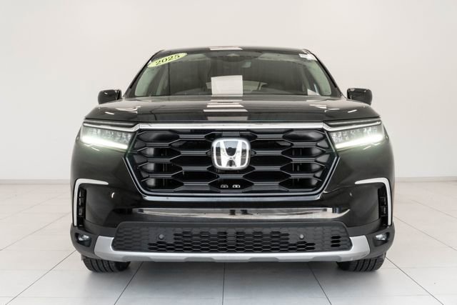 Used 2025 Honda Pilot EX-L image 5