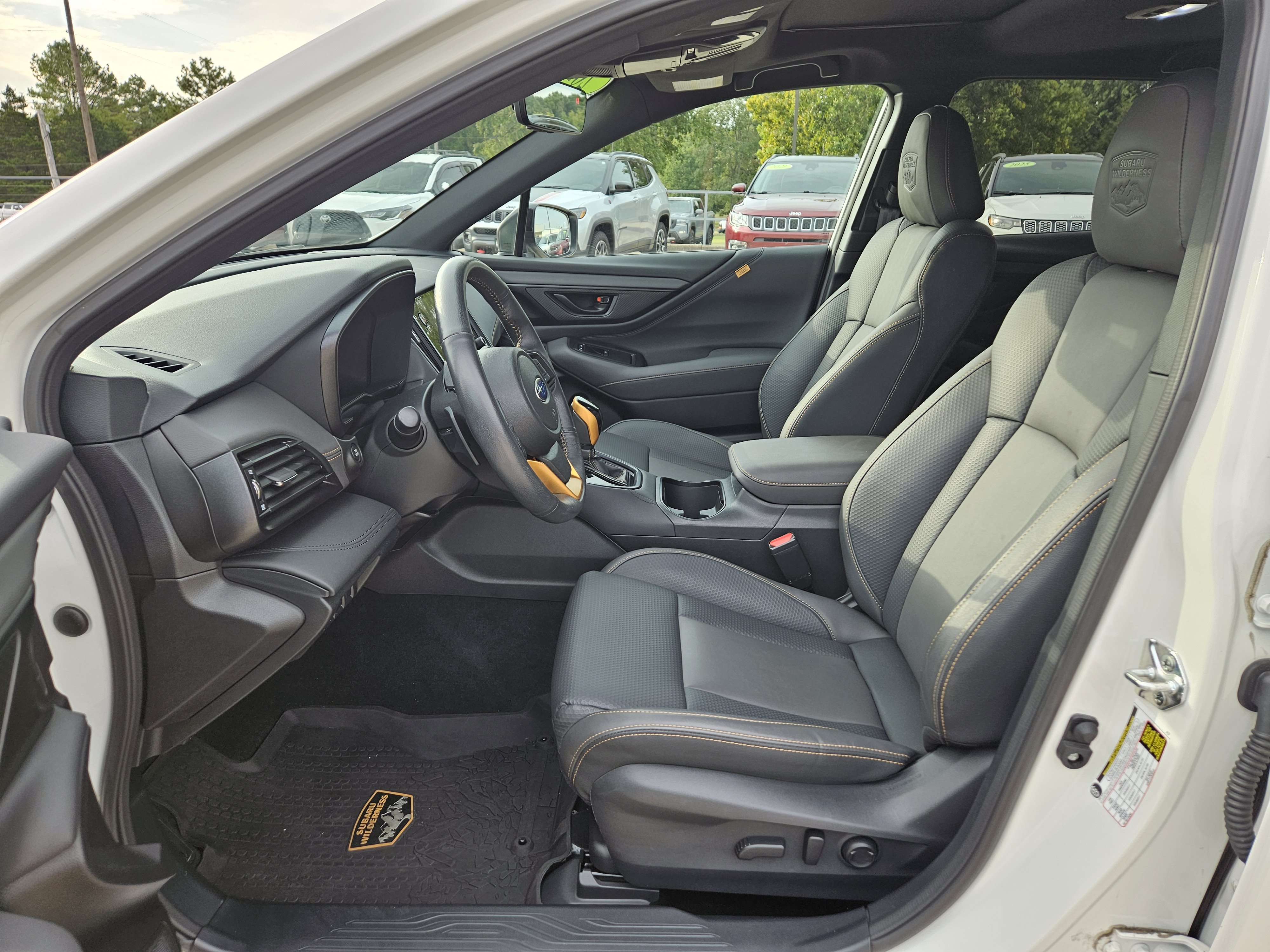 Used 2025 Subaru Outback Wilderness AWD/4WD image 14