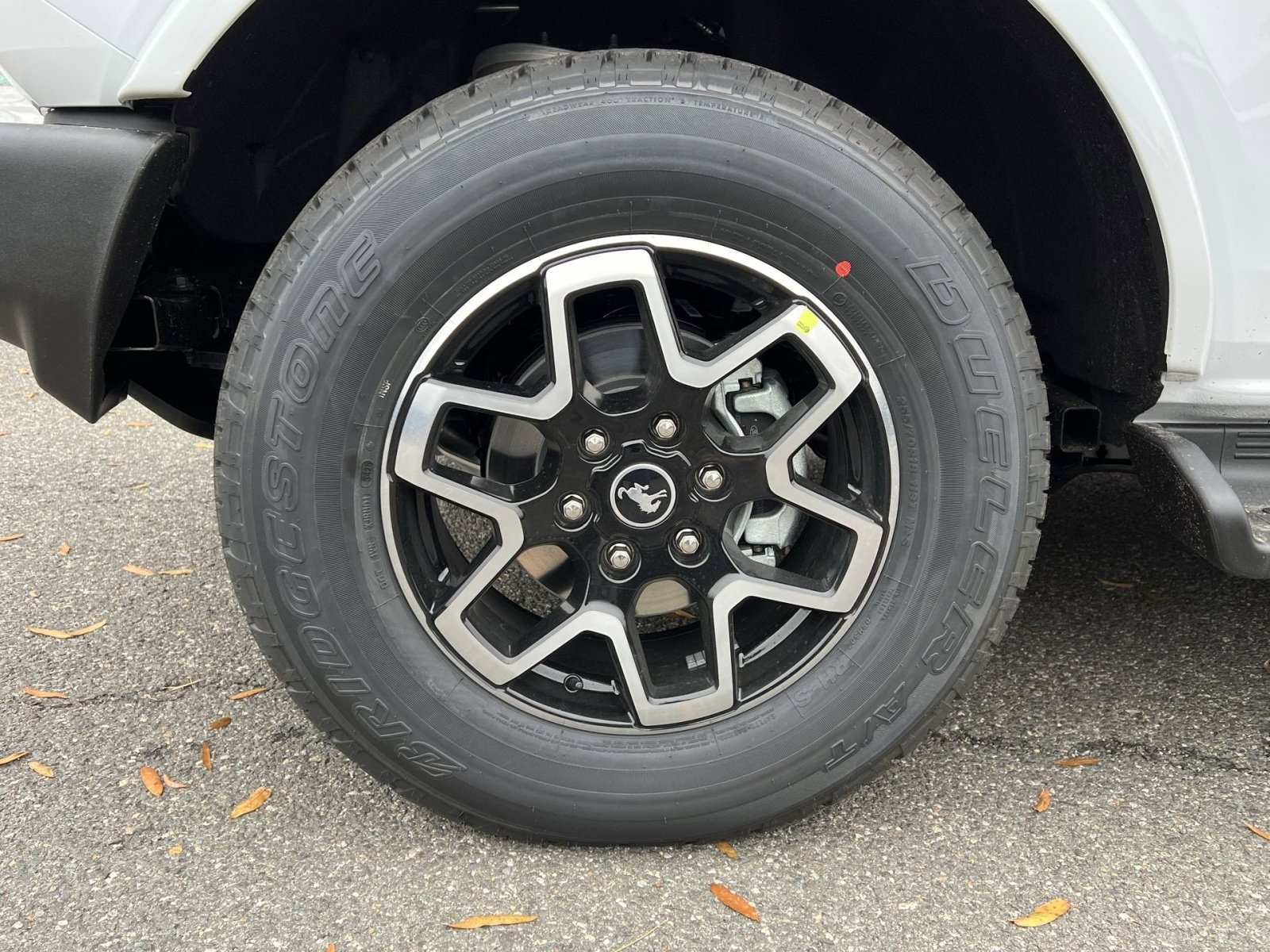 New 2025 Ford Bronco Outer Banks image 12