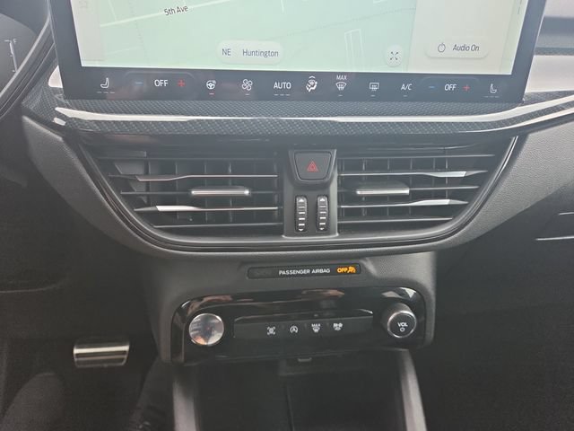 Used 2024 Ford Escape ST-Line w/ Tech Pack #1 AWD/4WD image 13