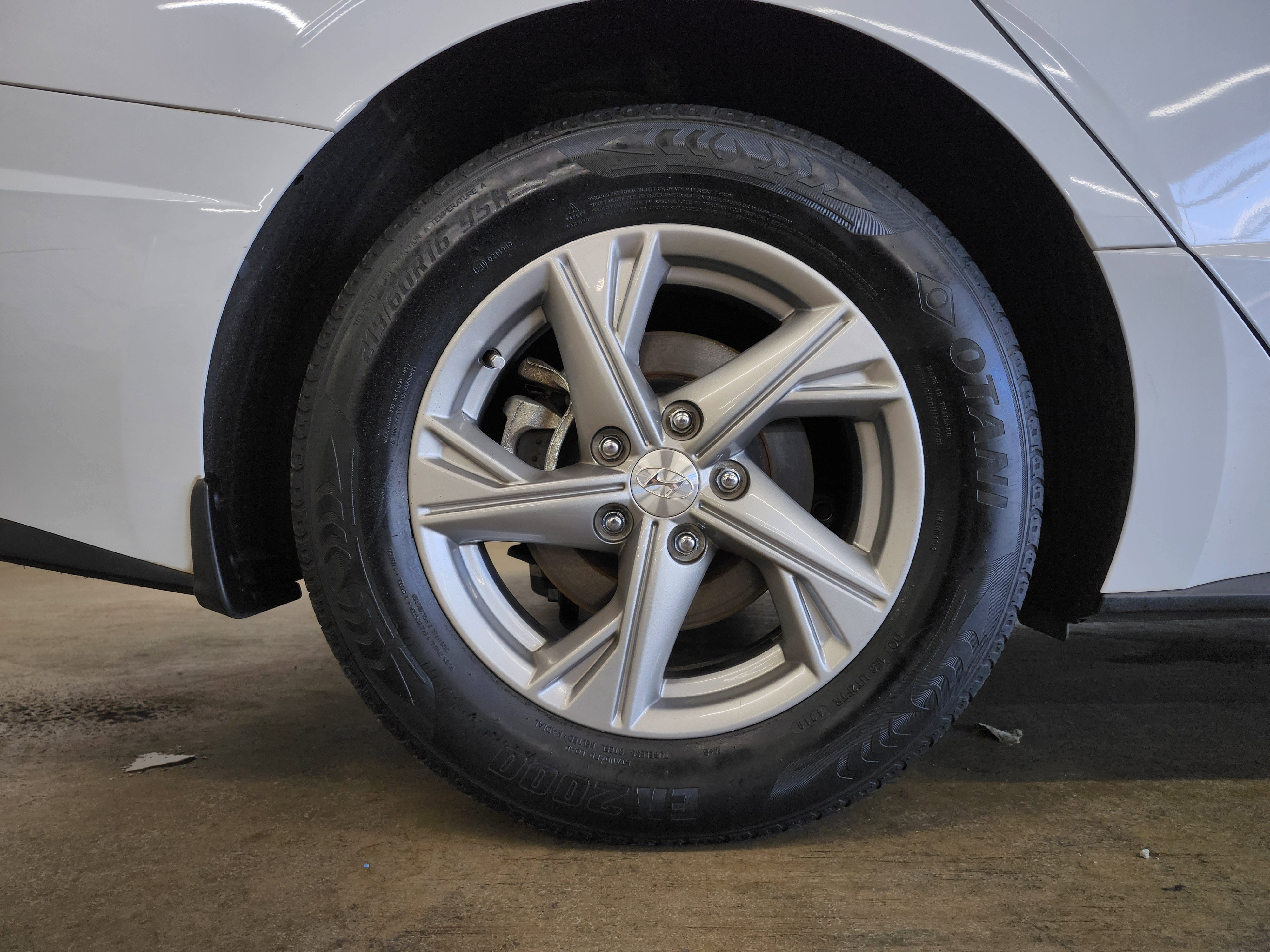 Used 2022 Hyundai Sonata SE image 22