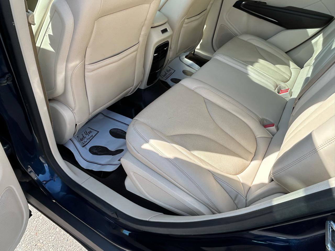 Used 2015 Lincoln MKC AWD w/ Equipment Group 102A Reserve image 9