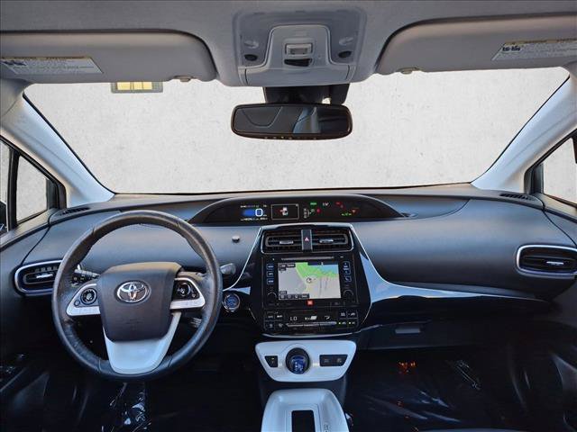 Used 2016 Toyota Prius Four Touring w/ Premium Convenience Package FWD image 17