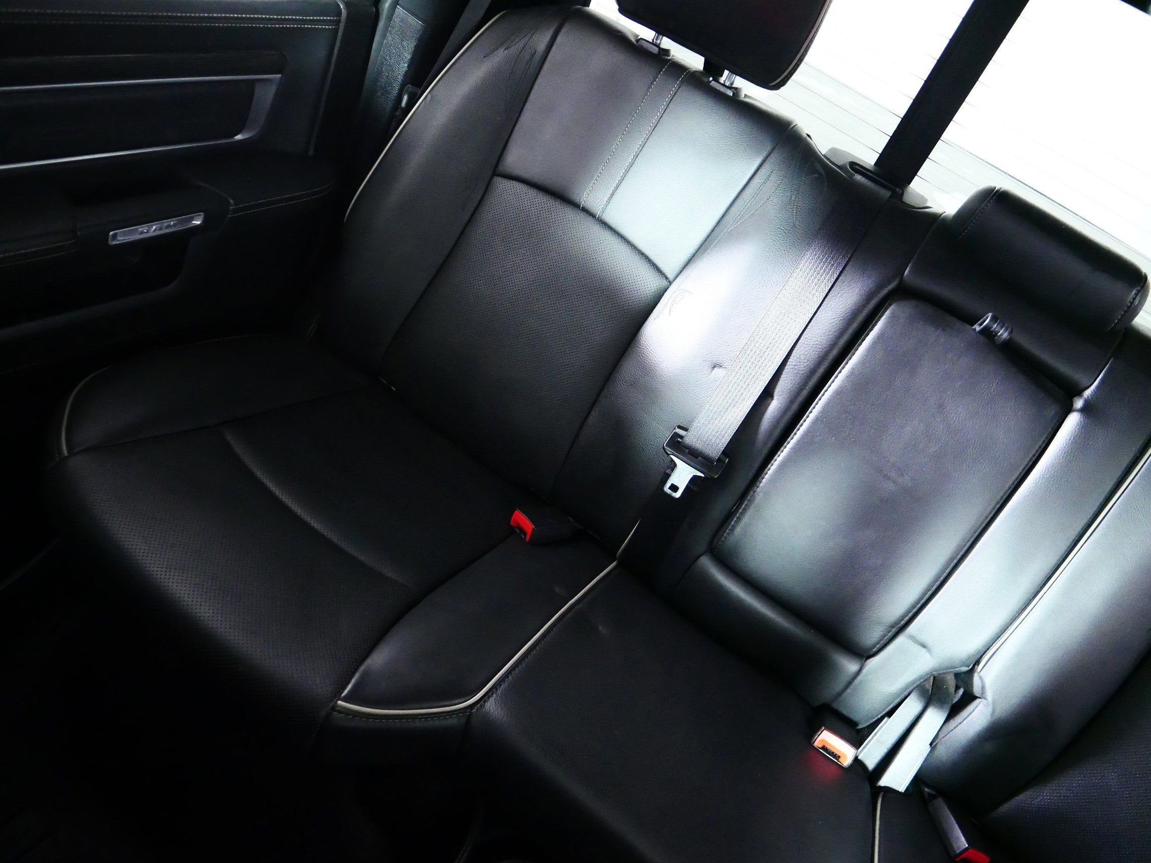Used 2016 RAM 1500 Limited AWD/4WD image 12