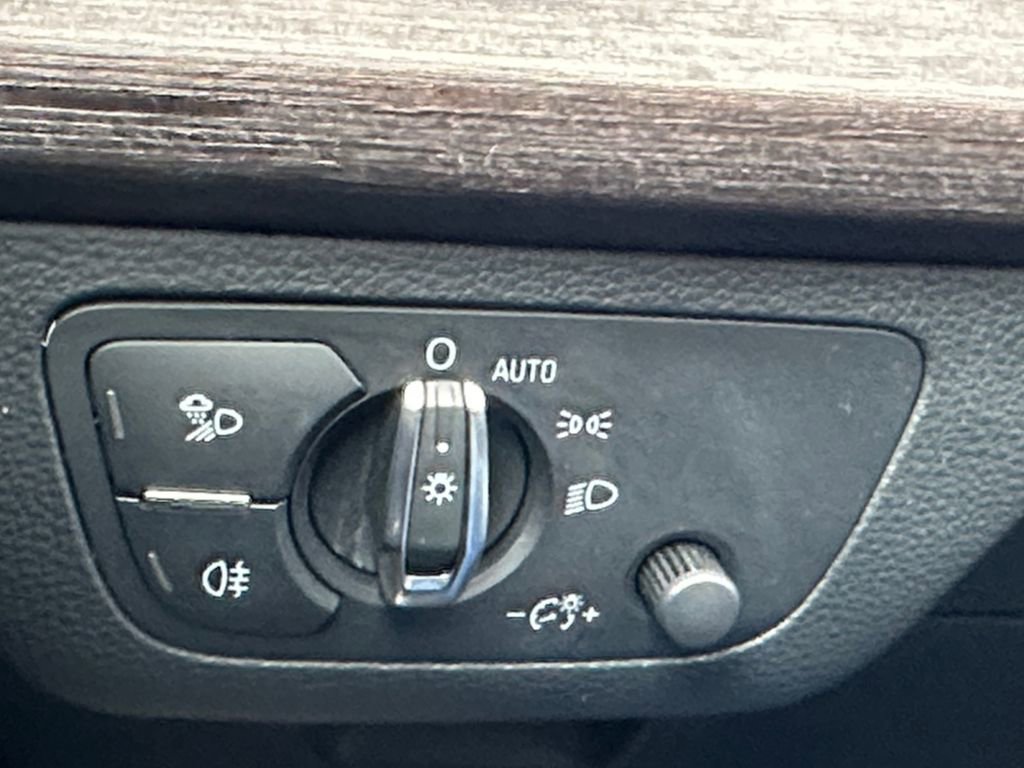 Used 2024 Audi Q5 2.0T Premium Plus image 19