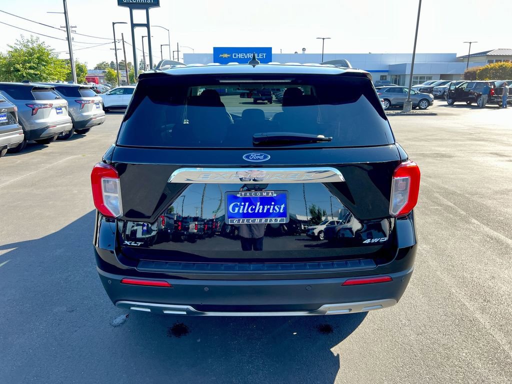 Used 2023 Ford Explorer XLT w/ Equipment Group 202A image 26