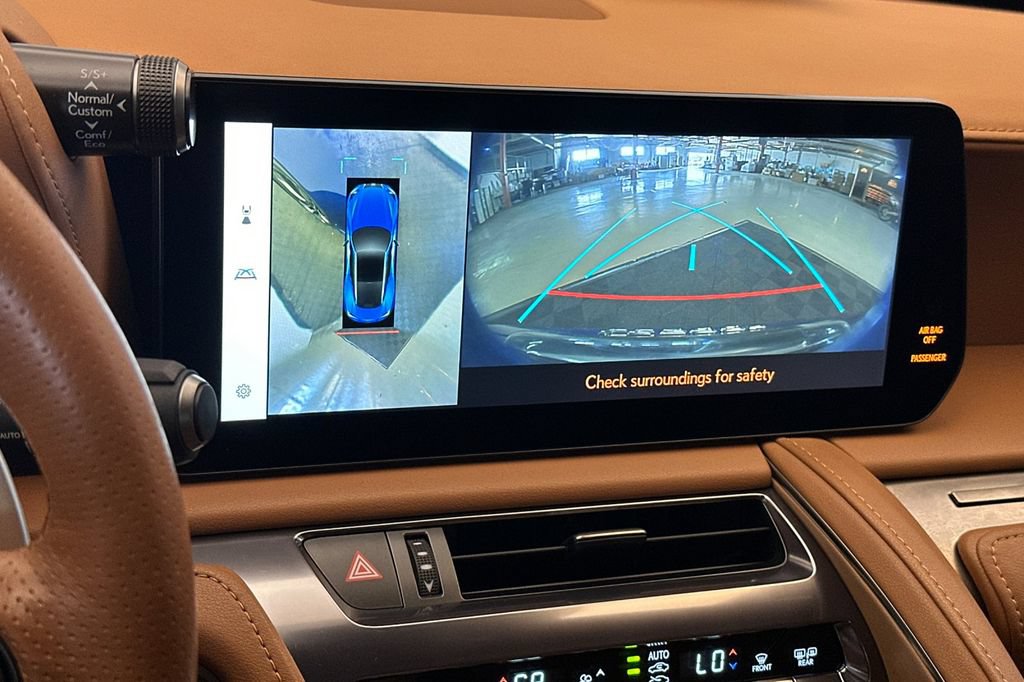 Certified 2024 Lexus LC 500h w/ Dynamic Handling Package RWD image 18