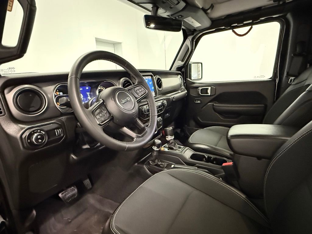Used 2023 Jeep Gladiator Sport S image 12