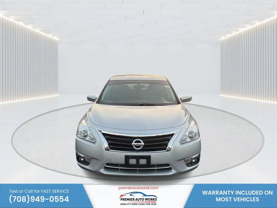 Used 2015 Nissan Altima 2.5 SV FWD image 2