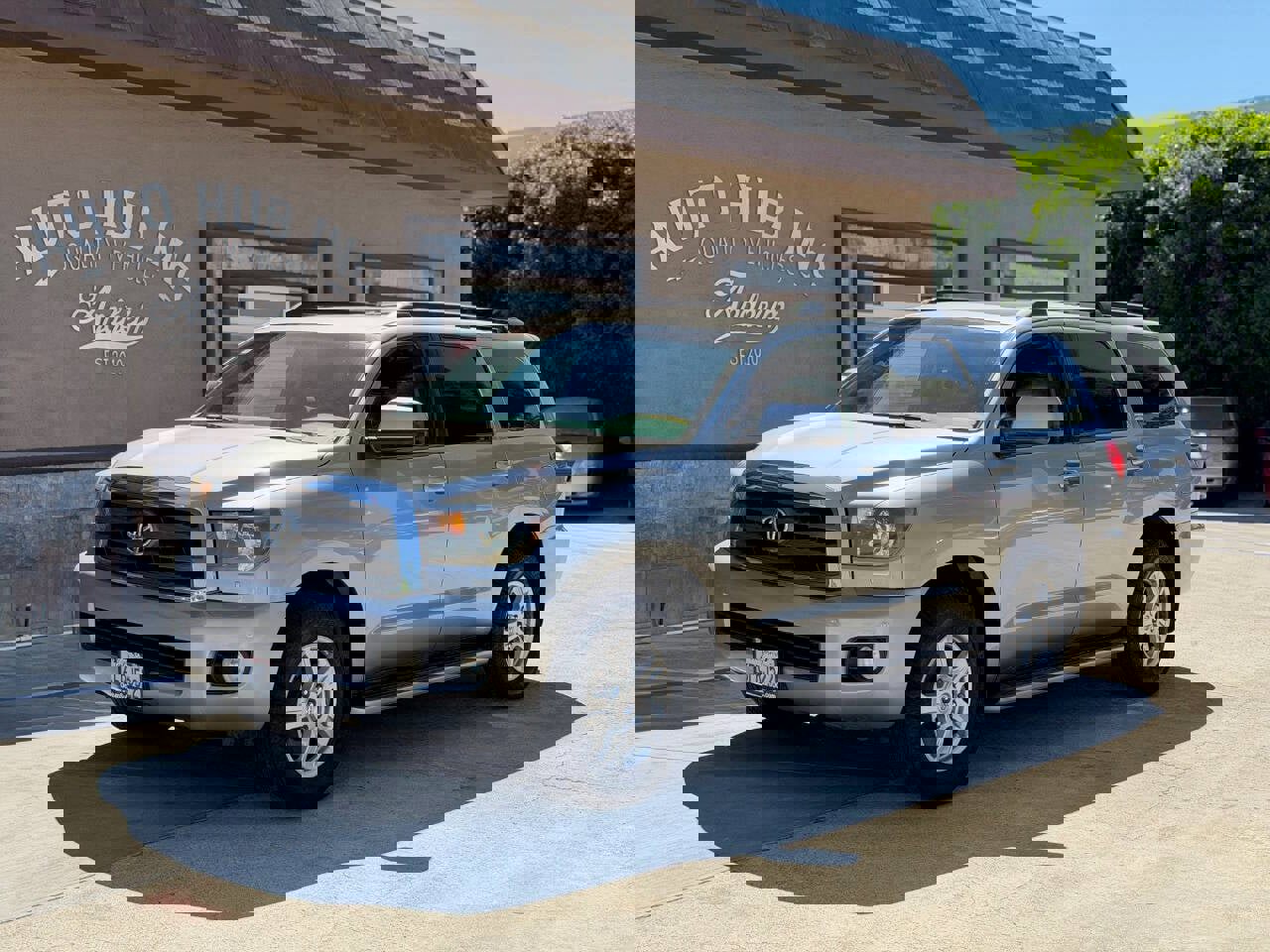 Used 2008 Toyota Sequoia SR5 image 1