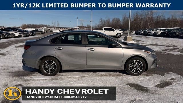 Used 2023 Kia Forte LXS w/ LXS Technology Package image 2