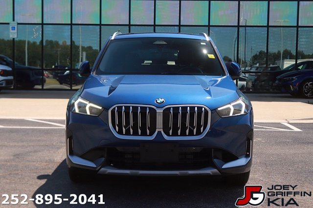 Used 2025 BMW X1 xDrive28i AWD/4WD image 2