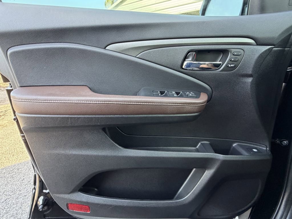 Used 2024 Honda Ridgeline RTL image 21