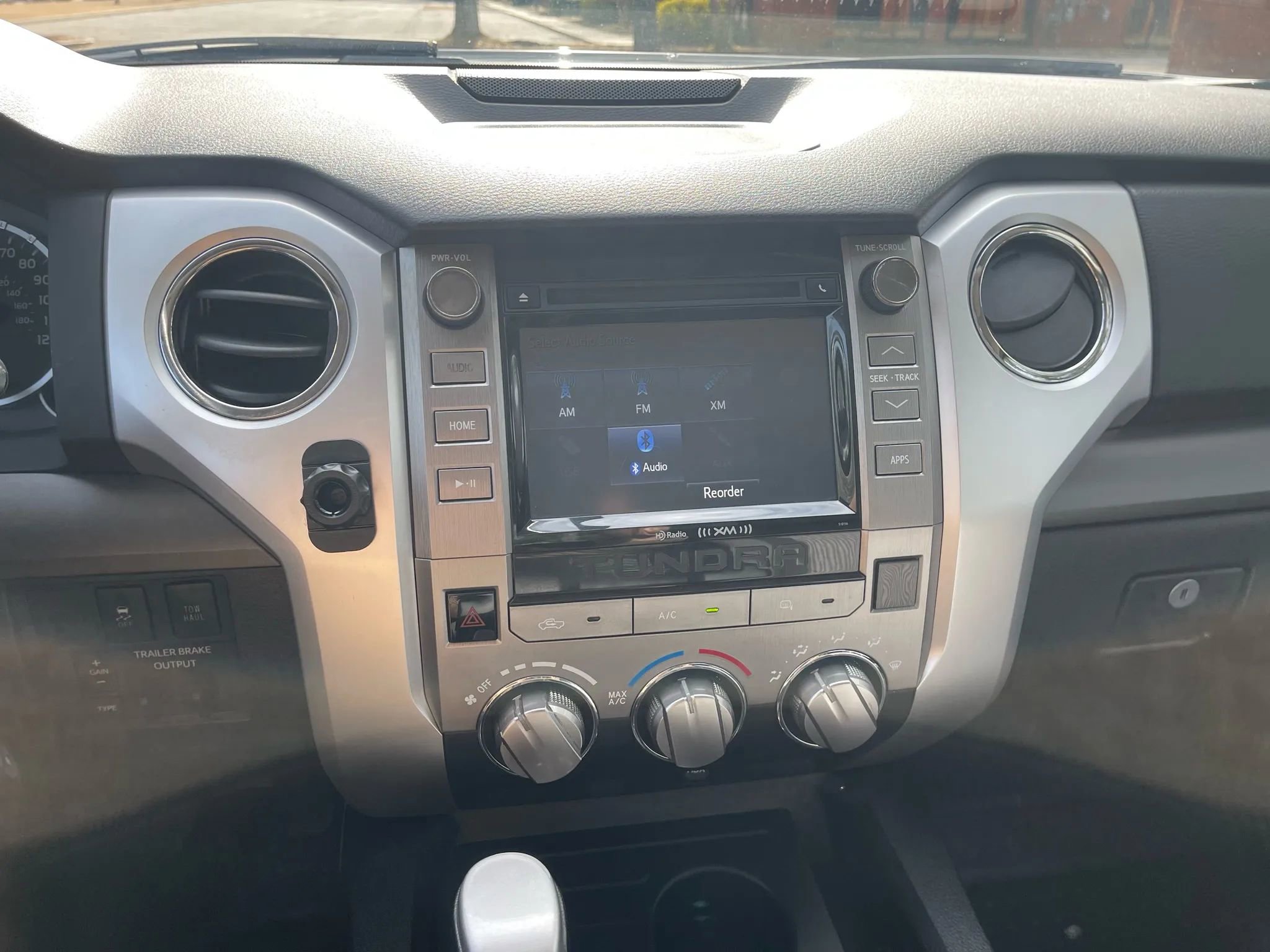 Used 2016 Toyota Tundra SR5 image 17