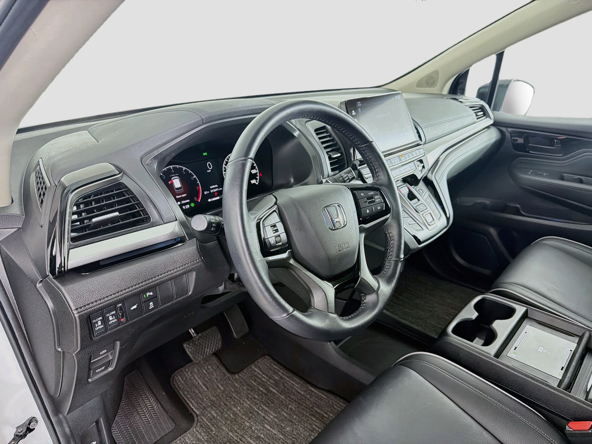 Certified 2025 Honda Odyssey Touring image 29