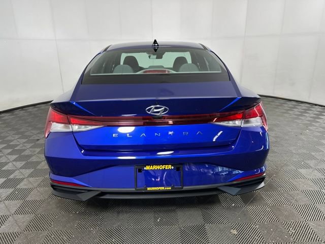 Certified 2023 Hyundai Elantra SE image 4