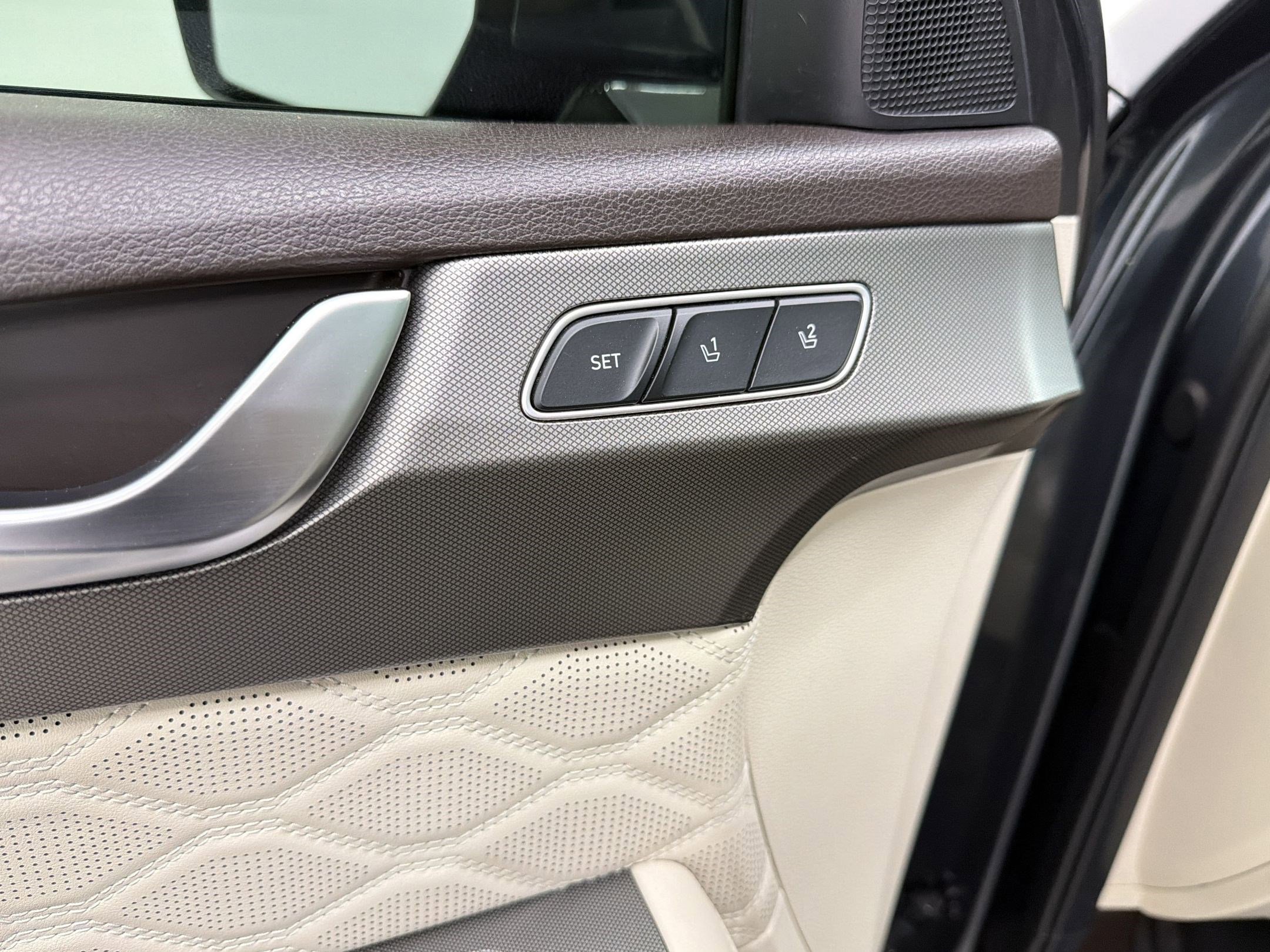 Used 2020 Hyundai Palisade Limited FWD image 31