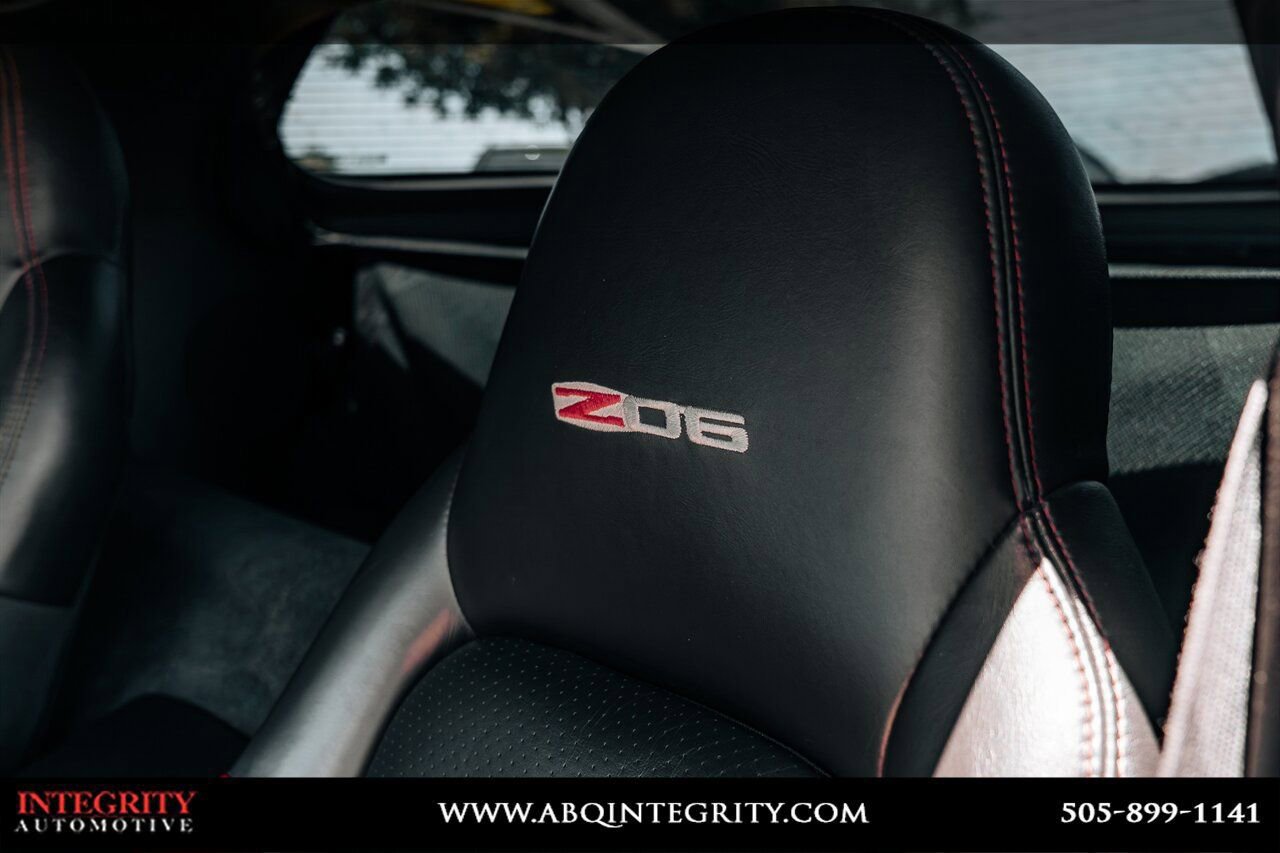 Used 2009 Chevrolet Corvette Z06 w/ Preferred Equipment Group RWD image 27