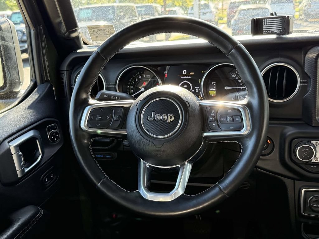 Used 2021 Jeep Wrangler Unlimited Sahara w/ Cold Weather Group AWD/4WD image 19