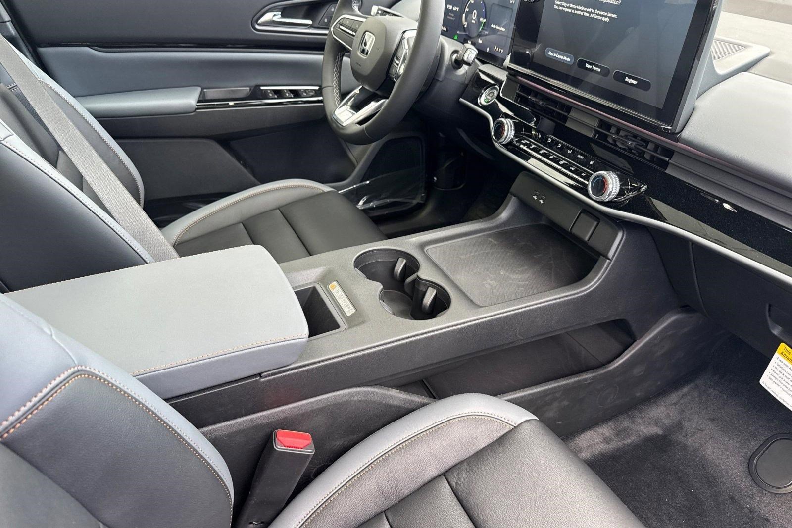 New 2026 Honda Prologue Touring image 15