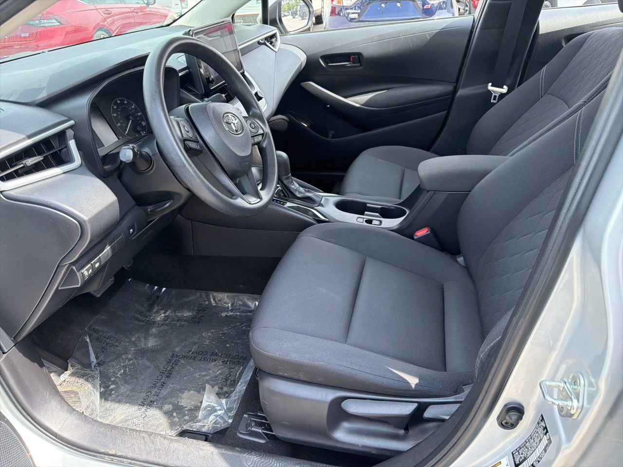Used 2023 Toyota Corolla LE image 10