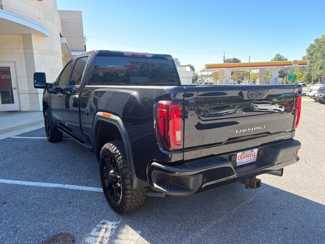 Used 2022 GMC Sierra 3500 Denali w/ Denali Black Diamond Edition AWD/4WD image 3