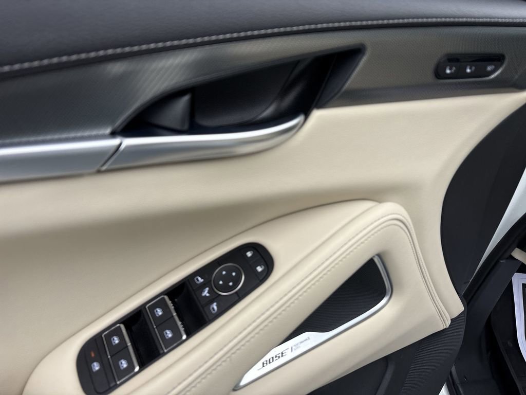 Used 2025 INFINITI QX60 Luxe image 27