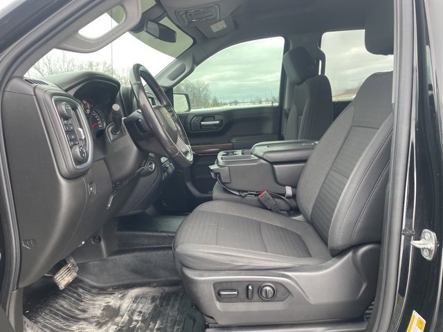 Used 2021 Chevrolet Silverado 1500 LT w/ Bed Protection Package image 8