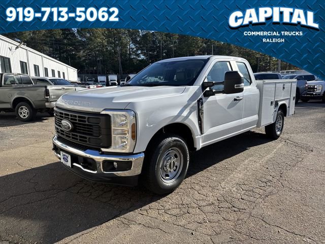 New 2026 Ford F250 XL w/ XL Chrome Package image 1