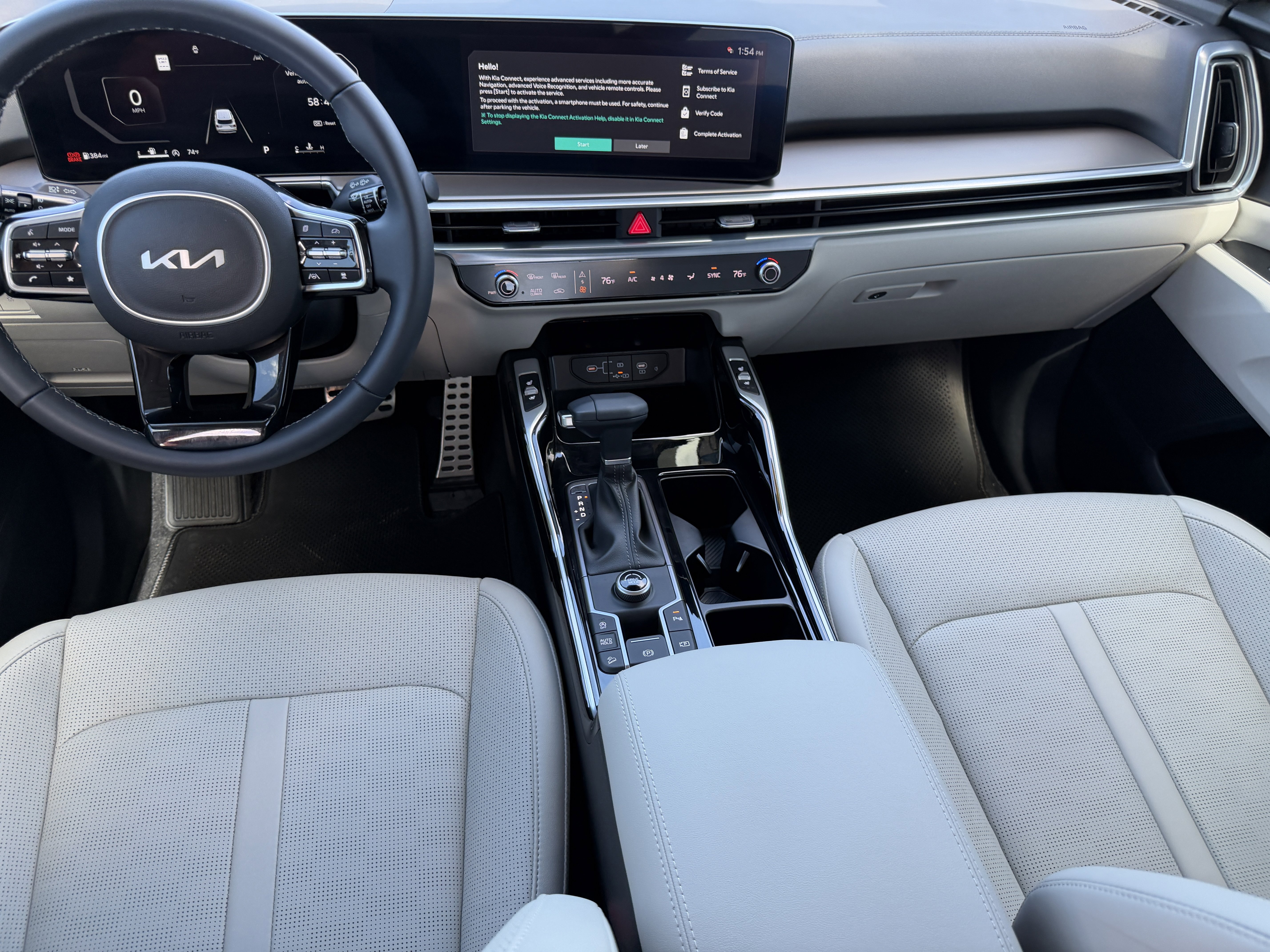 Used 2025 Kia Sorento SX image 16