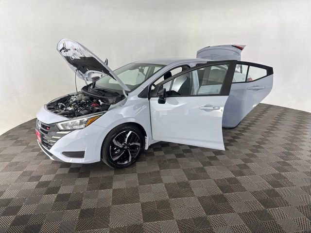 Certified 2025 Nissan Versa SR w/ Trunk Package FWD image 10