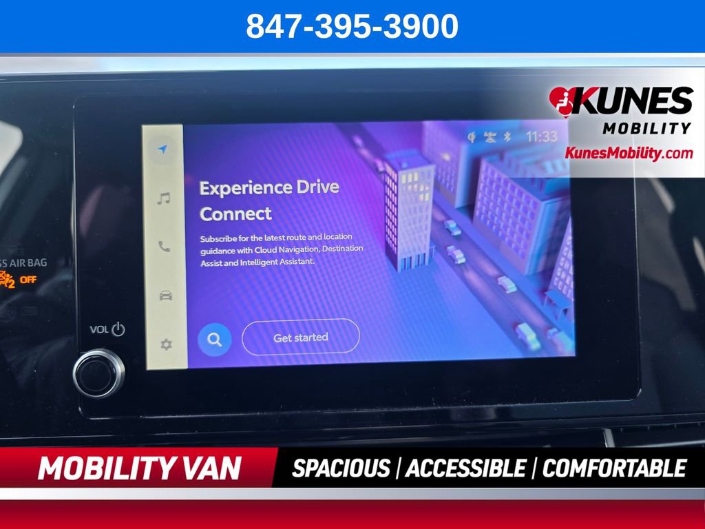 Used 2026 Toyota Sienna LE FWD image 49