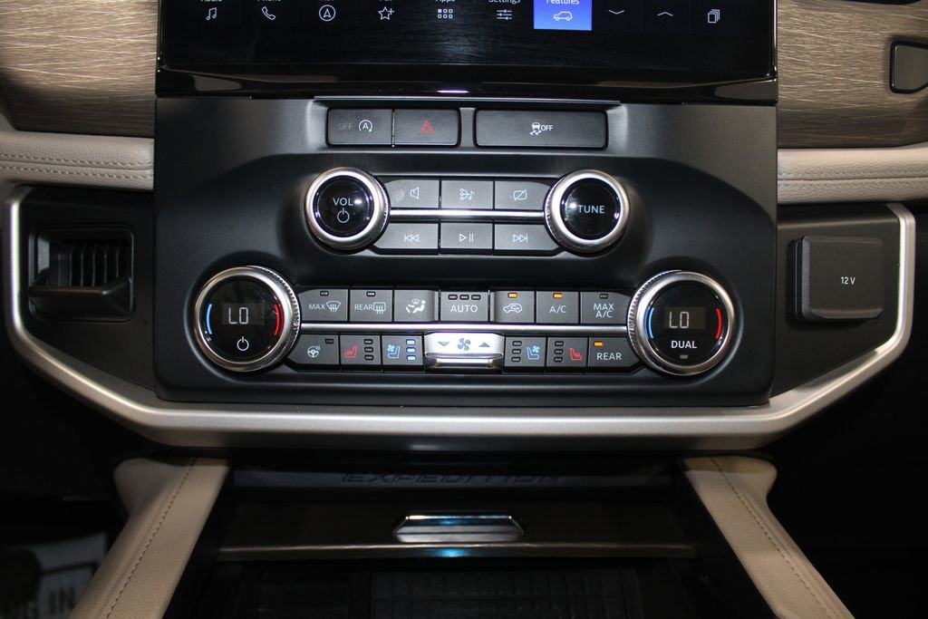 Used 2024 Ford Expedition Limited image 57