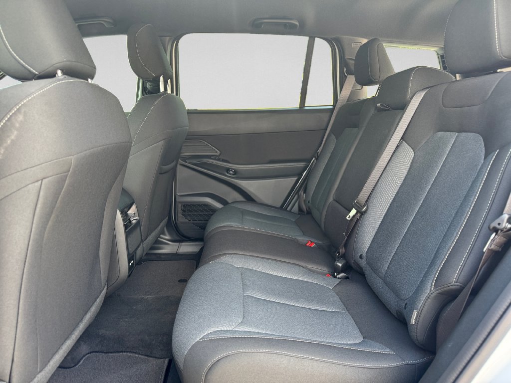 New 2026 Jeep Cherokee Laredo AWD/4WD image 26