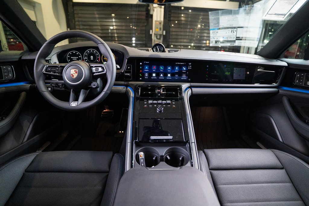 New 2026 Porsche Panamera 4 AWD/4WD image 14