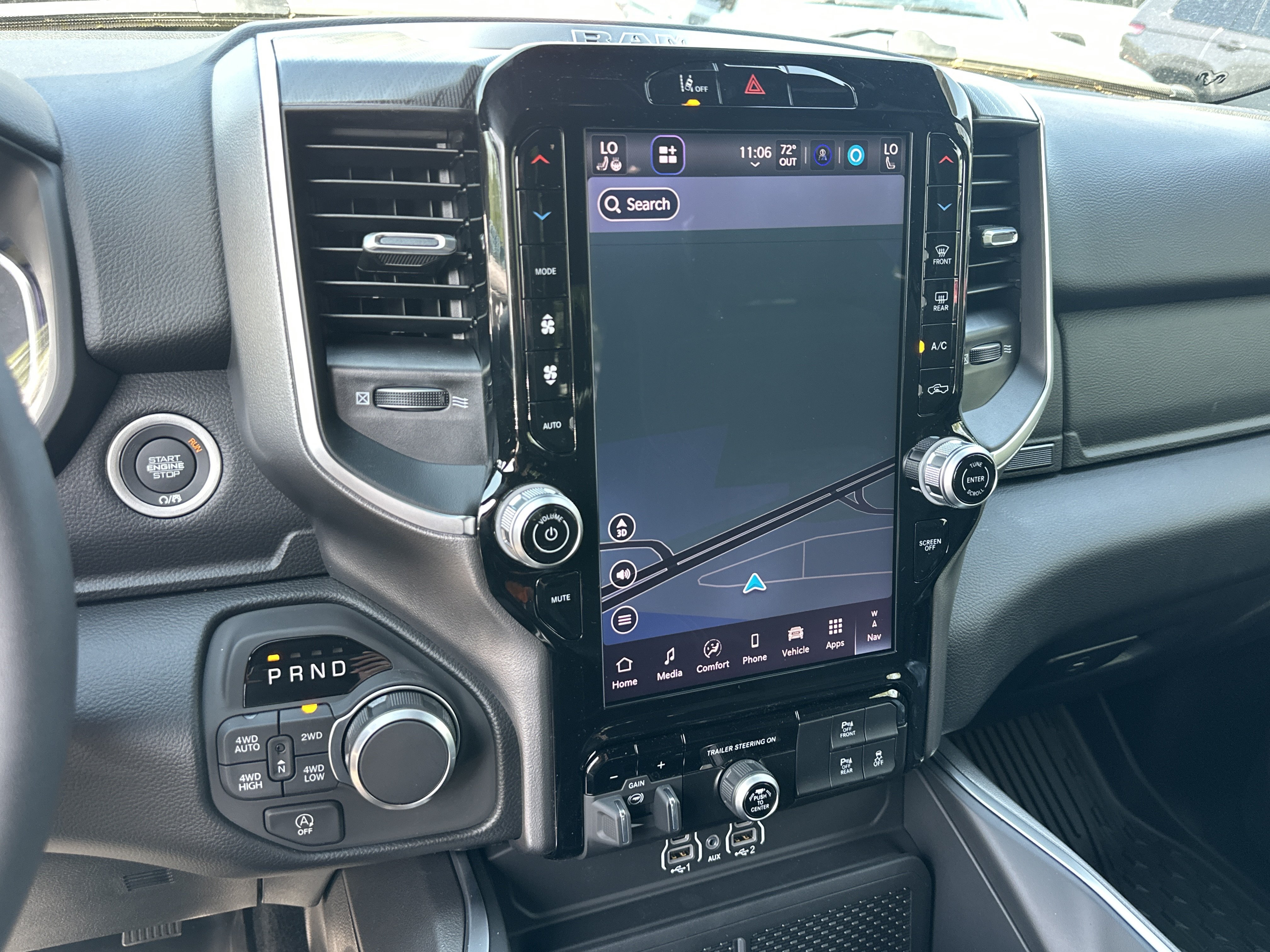 New 2026 RAM 1500 Big Horn AWD/4WD image 5