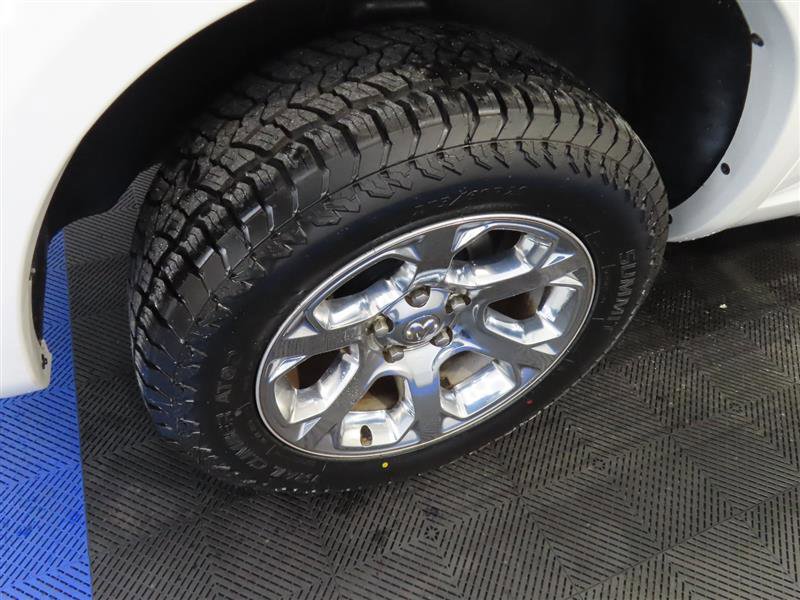 Used 2017 RAM 1500 Laramie image 8