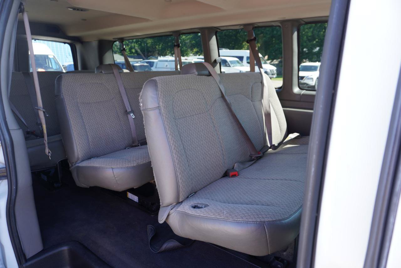 Used 2019 Chevrolet Express 3500 LT w/ LT Preferred Equipment Group RWD image 19