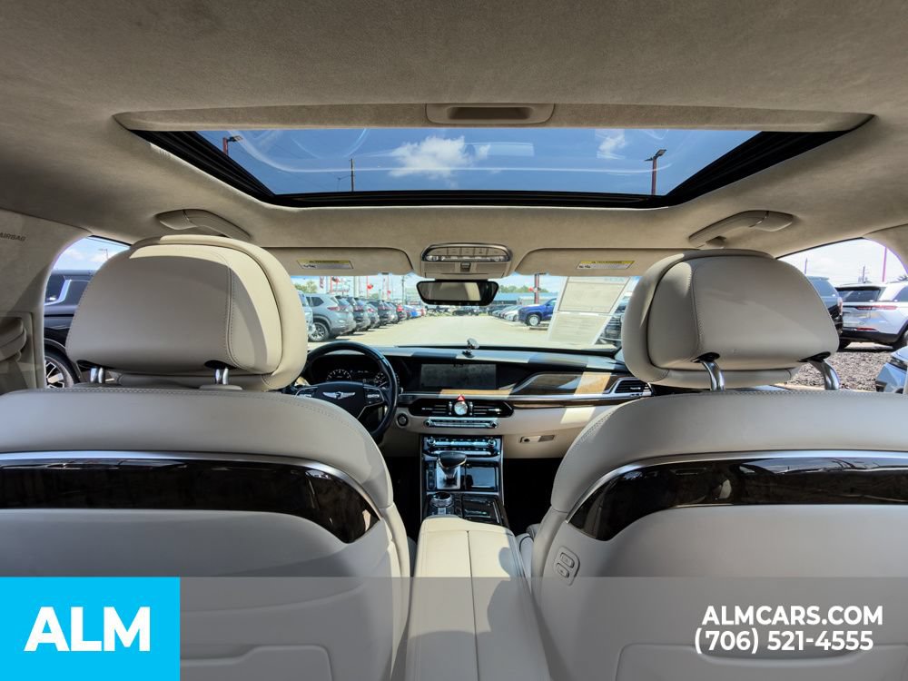 Used 2017 Genesis G90 3.3T Premium RWD image 21