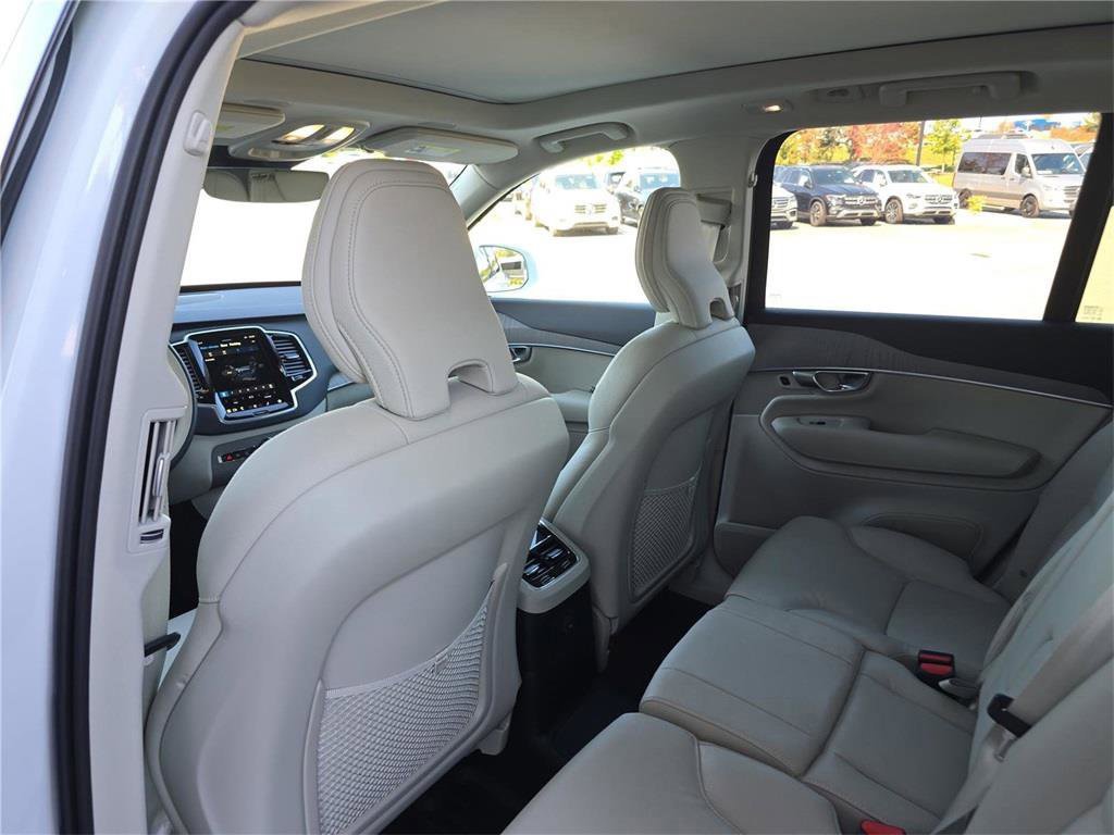 Used 2025 Volvo XC90 T8 Plus w/ Protection Package Premier image 19