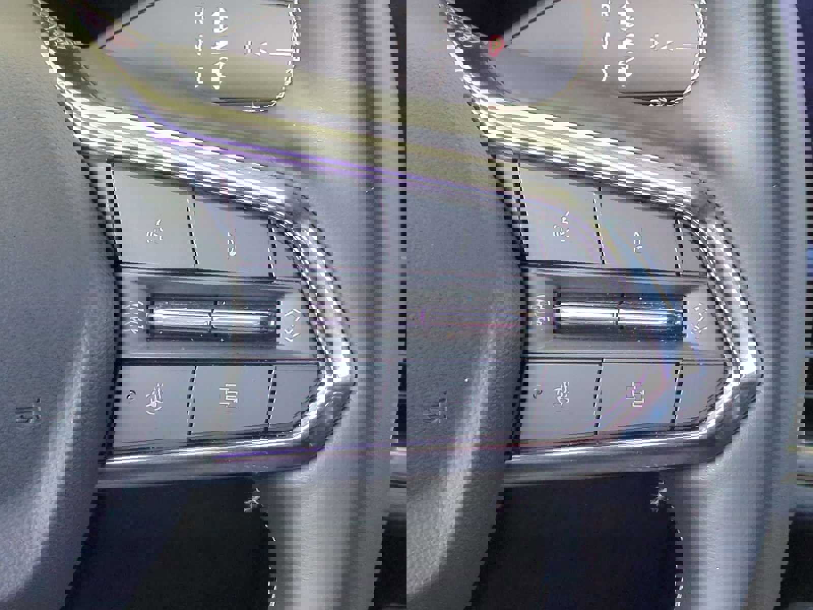 Used 2025 Chevrolet Equinox EV LT w/ Convenience Package image 16