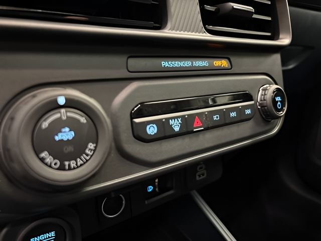 New 2025 Ford Maverick Lariat w/ Black Appearance Package image 30