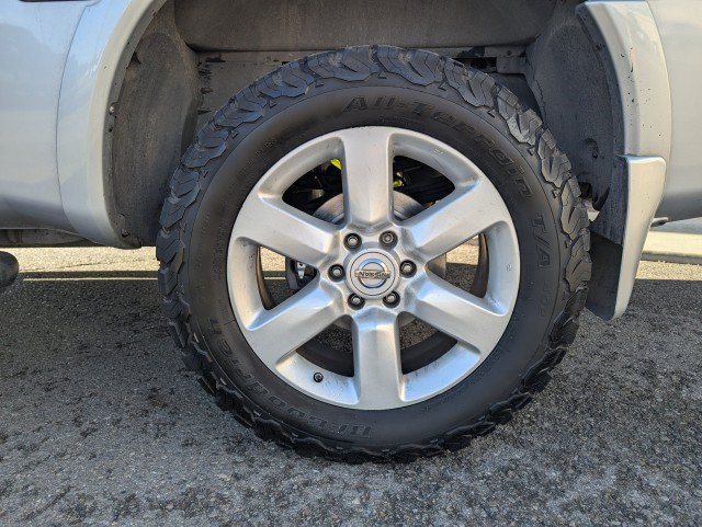 Used 2011 Nissan Titan SL w/ SL Technology Pkg AWD/4WD image 25