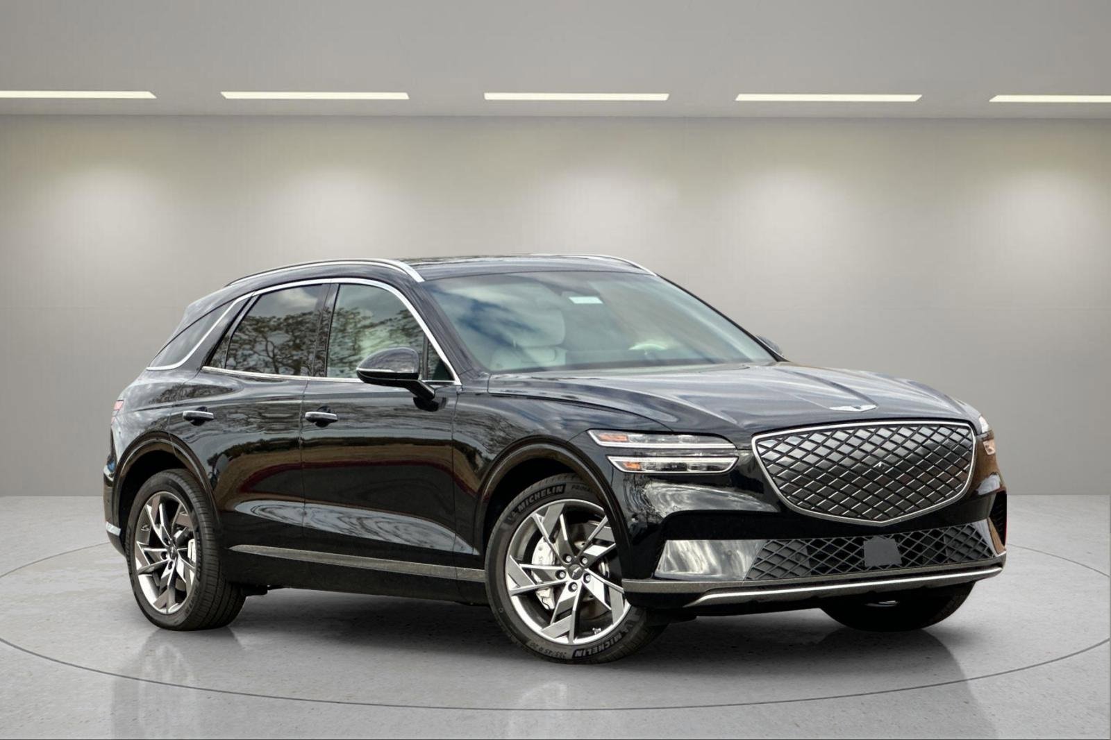 New 2024 Genesis Electrified GV70 Advanced w/ Prestige Package