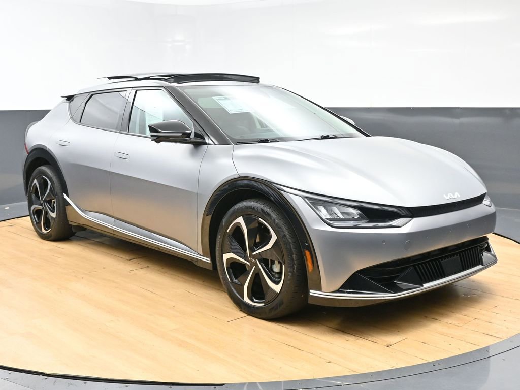 Used 2022 Kia EV6 GT-Line w/ First Edition Package AWD/4WD image 3