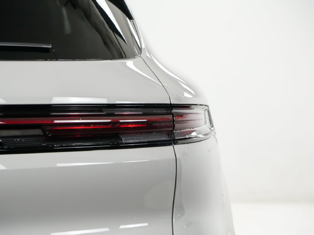 New 2026 Porsche Cayenne S AWD/4WD image 12