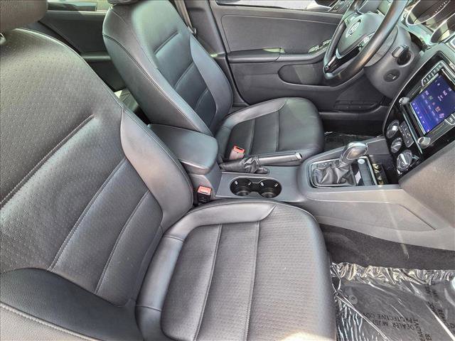 Used 2016 Volkswagen Jetta SEL FWD image 20